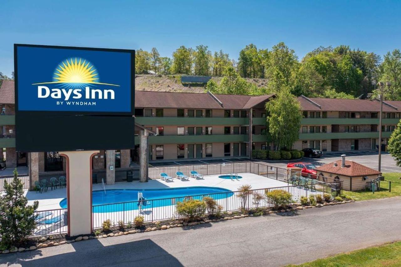 Days Inn By Wyndham Pigeon Forge South Экстерьер фото